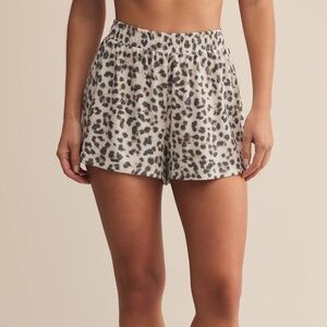 Z Supply Gray Leopard Athletic Shorts